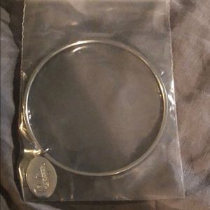 Fashion bracelets with charm